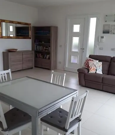 Casa Anna Nel Con 3 *